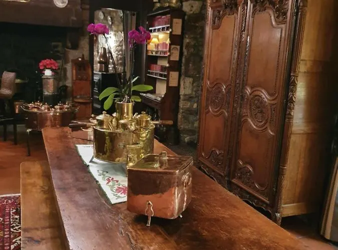 Hotel De La Croix D'or