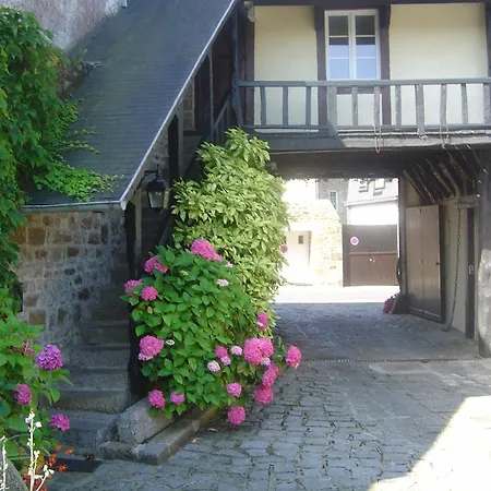 Logis Hotel Restaurant De La Croix D'Or-Avranches Avranches