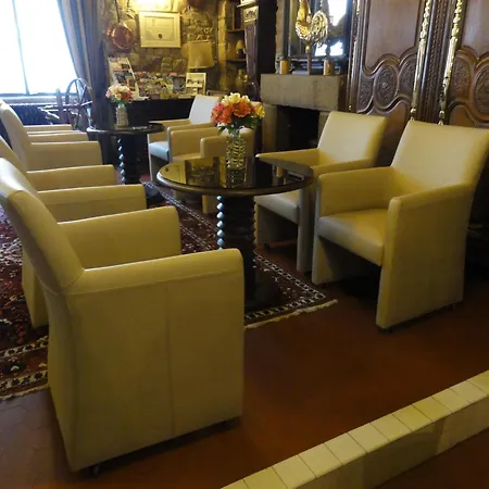 Otel Logis Hotel Restaurant De La Croix D'Or-Avranches