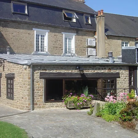 Hotel De La Croix D'or