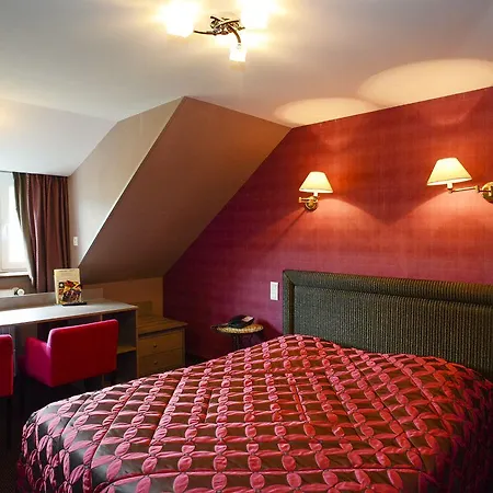 Otel Logis Hotel Restaurant De La Croix D'Or-Avranches