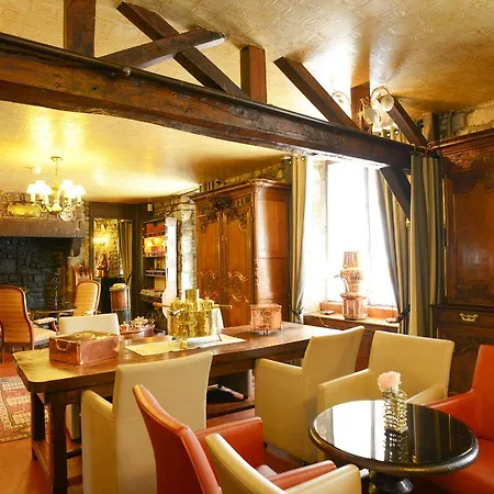 Otel Logis Hotel Restaurant De La Croix D'Or-Avranches