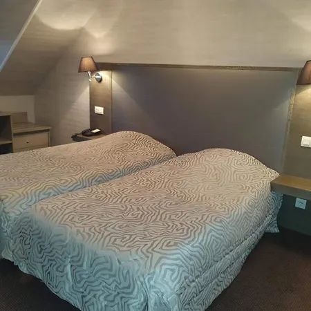 Logis Hotel Restaurant De La Croix D'Or-Avranches 3* Avranches