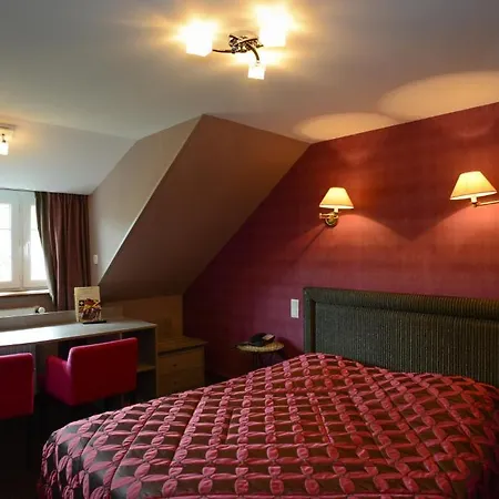 Logis Hotel Restaurant De La Croix D'Or-Avranches Otel