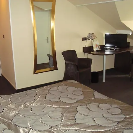 De La Croix D'or Avranches