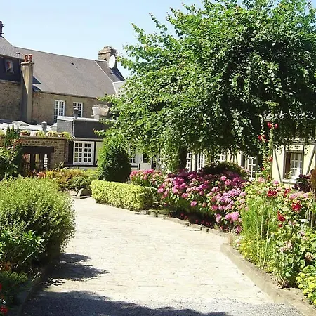 De La Croix D'or Hotel 3*