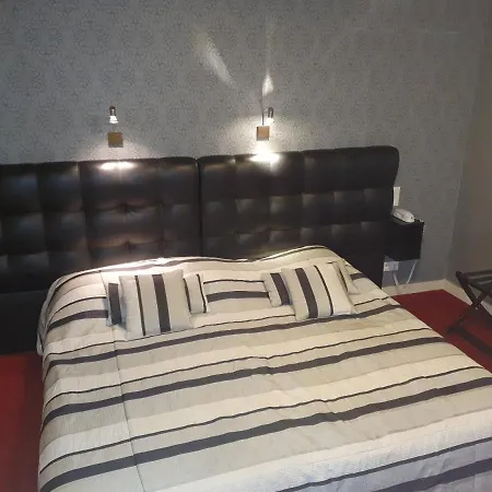 Hotel De La Croix D'or