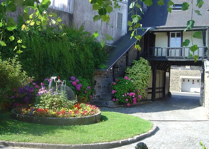 Hotel De La Croix D'or