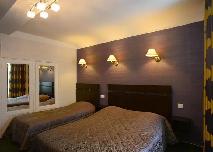 De La Croix D'or Avranches