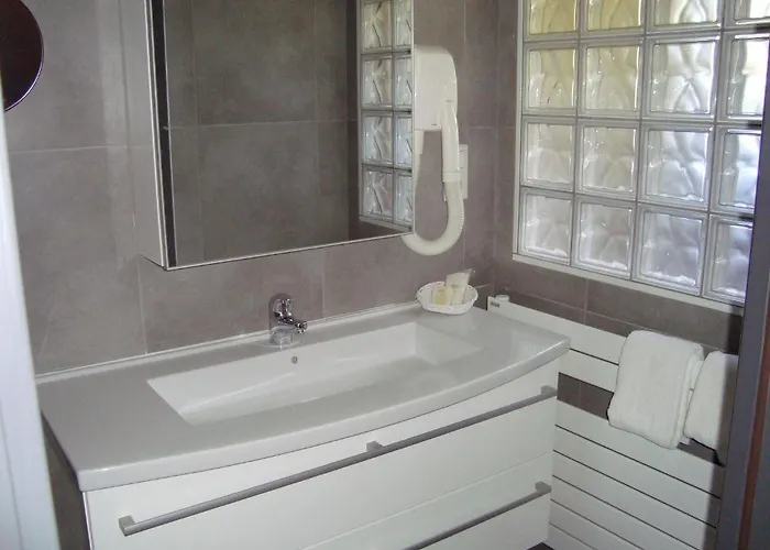 De La Croix D'or Avranches